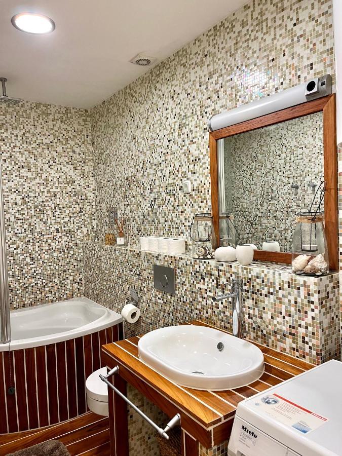 Apartment Delux Rovinj Exterior photo